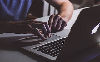 kaiyun app download-场上最佳：王强最后一记三分点燃全场激情！，最佳现场王宝强