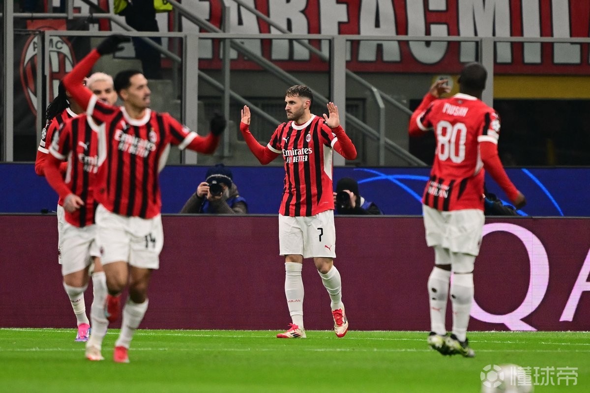 意甲比赛充满火药味,精彩场面持续不断的简单介绍 意甲比赛充满火药味,精彩场面持续不断的简单介绍