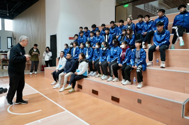 中国篮球对外援助与合作，推动全球体育交流的简单介绍